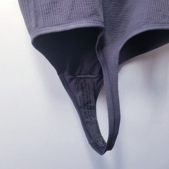 NWOT Gymshark Studio Bodysuit Size L 🦈 - Picture 4 of 5